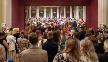 Выставка Русского музея на ВДНХ позволяет увидеть живую историю Москвы Выставка Русского музея на ВДНХ позволяет увидеть живую историю Москвы