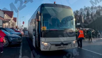 Пять человек госпитализированы после ДТП на Калужском шоссе в Москве