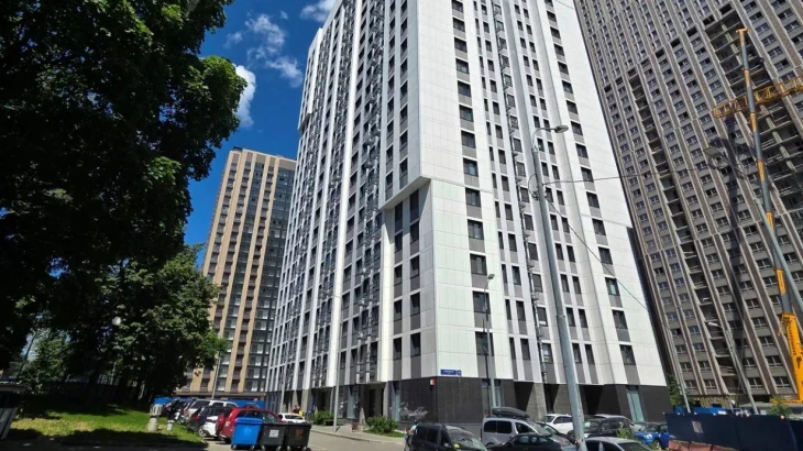 Три коммерческих помещения на Селигерской улице в Москве выставили на торги Три коммерческих помещения на Селигерской улице в Москве выставили на торги