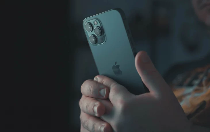 Россиян предупредили о фейковых приложениях банков в App Store Россиян предупредили о фейковых приложениях банков в App Store