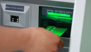 Банкоматы и платежные терминалы смогут работать без Сети в России