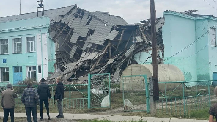 В Новосибирской области скорректируют планы развития территорий после обрушения школы В Новосибирской области скорректируют планы развития территорий после обрушения школы