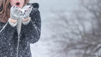 День снежных ангелов и Всемирный день сноубординга: какие праздники отмечают в России и мире 23 дека