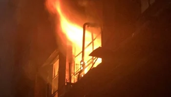 Движение затруднено из-за возгорания в здании Электрозвода на востоке столицы