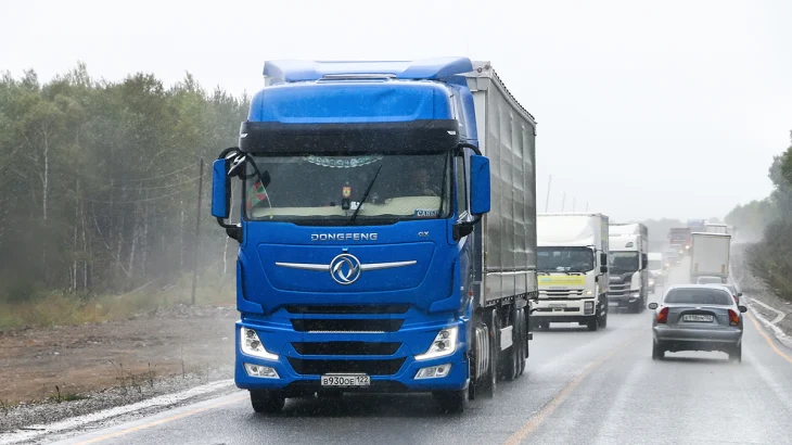 Росстандарт запретил продажу китайских грузовиков Dongfeng, Foton, JAC и XCMG Росстандарт запретил продажу китайских грузовиков Dongfeng, Foton, JAC и XCMG