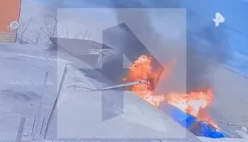 Момент падения вертолета на дом в Дагестане попал на камеру