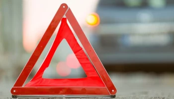 Несколько автомобилей столкнулись на Ленинском проспекте в Москве