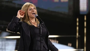 Певица Барбра Стрейзанд получит почетную "Золотую пальмовую ветвь" фестиваля в Каннах