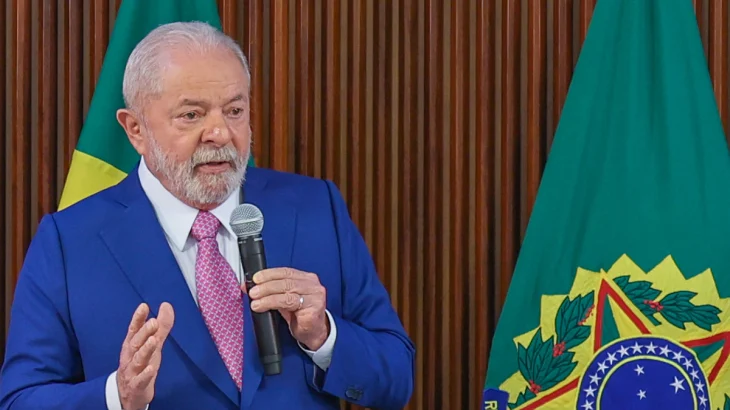 Путин обсудил с президентом Бразилии да Силвой переговоры с Трампом Путин обсудил с президентом Бразилии да Силвой переговоры с Трампом