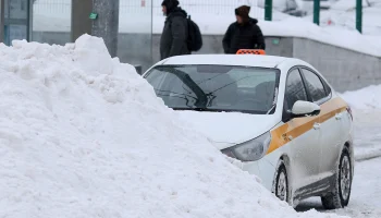 Время в пути на такси по московским дорогам может вырасти в два раза 4 марта
