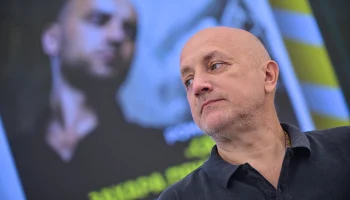 Захар Прилепин отправится на фронт в течение двух недель