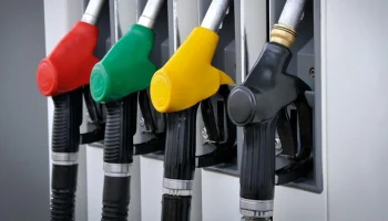 Правительство РФ намерено продолжать стабилизировать рынок топлива в ручном режиме