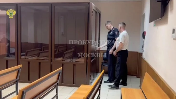 Подозреваемый в стрельбе из квартиры в Бибиреве рассказал о своих мотивах Подозреваемый в стрельбе из квартиры в Бибиреве рассказал о своих мотивах