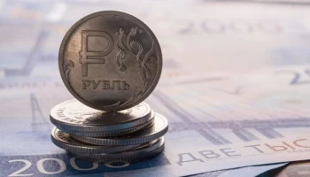 Экономист Федоров: продление продажи валютной выручки не повлияет на курс рубля