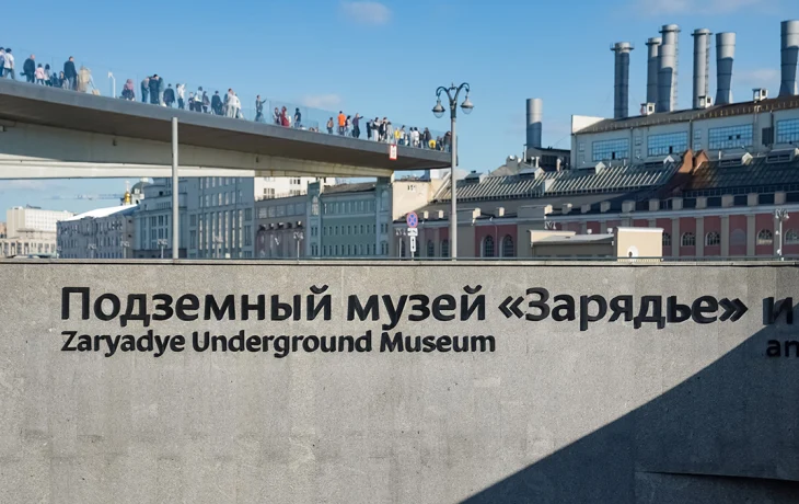 Кинокамера на прикладе автомата. Операторам война «подарила» легкую съемочную технику