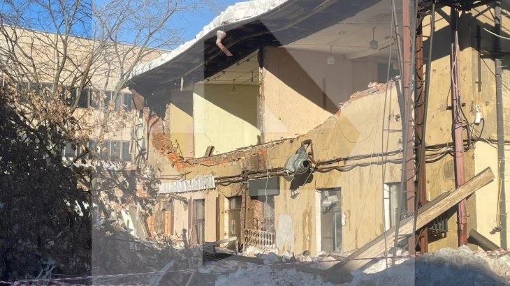Стена дома на втором этаже обрушилась на юге Москвы Стена дома на втором этаже обрушилась на юге Москвы