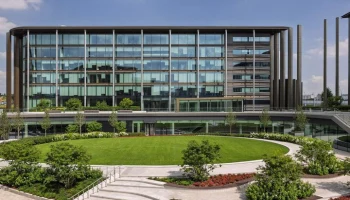 Собянин: современный ландшафтный парк появился возле набережной реки Сетуни