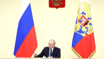 Путин продлил срок службы сверх предельного возраста главе СК Бастрыкину