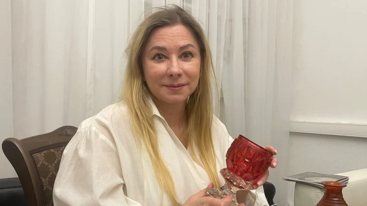 Только на ощупь: как отличить хрусталь от стекла Только на ощупь: как отличить хрусталь от стекла