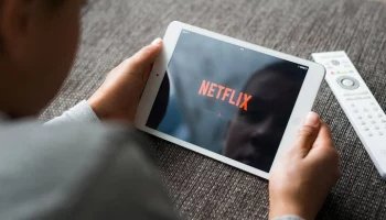 Netflix запустил в работу новый мультсериал "Охотники за привидениями"