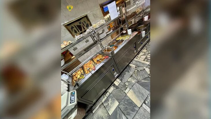 Глава СК поручил возбудить дело после массового отравления в столовой в Москве