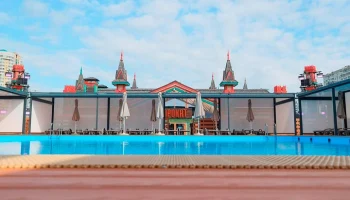 Открытые бассейны продолжат работать на двух площадках "Московских сезонов"