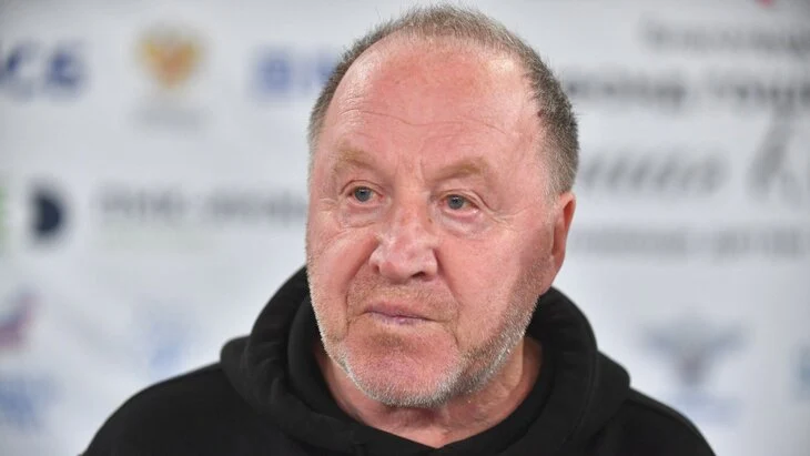 Агент Владимира Стеклова заявил, что актер чувствует себя хорошо Агент Владимира Стеклова заявил, что актер чувствует себя хорошо