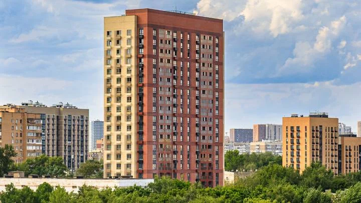 Новый дом, построенный в рамках программы реновации