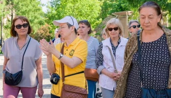 Участников Московского долголетия пригласили на экскурсии в зоопарк