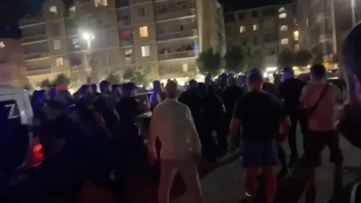 В Дагестане задержаны 13 участников массовой драки из-за лезгинки В Дагестане задержаны 13 участников массовой драки из-за лезгинки