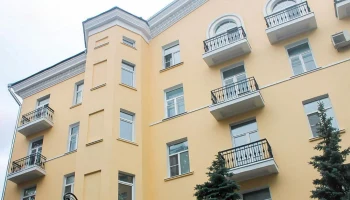 На Большой и Малой Бронных улицах отремонтировали 24 исторических здания