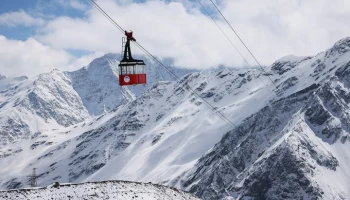 Два человека погибли в аварии на канатной дороге на Эльбрусе