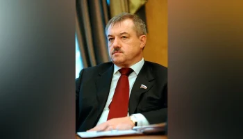 Сбежавший из РФ экс-владелец шахты "Листвяжная" обвинен в злоупотреблении полномочиями