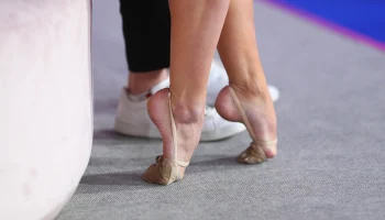 Российская гимнастка Ангелина Мельникова завоевала третью медаль на чемпионате мира