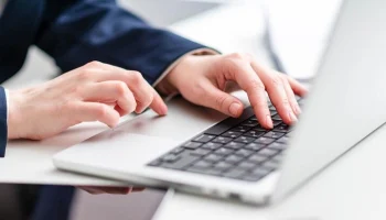 Более 90 тыс контрактов заключил бизнес на портале поставщиков в 2025 году