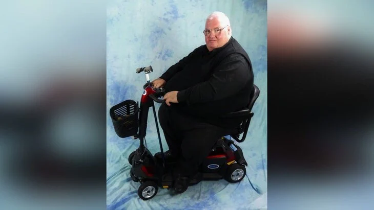 Умер актер из фильма о Гарри Поттере Саймон Фишер-Бекер Умер актер из фильма о Гарри Поттере Саймон Фишер-Бекер