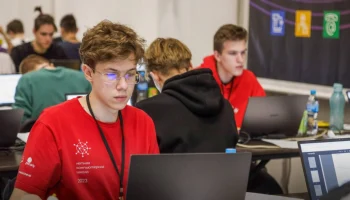 Собянин: Школьники взяли 59 дипломов на открытой олимпиаде по программированию