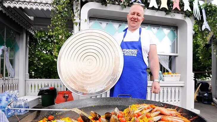 Проект "Лето в Москве" стартовал с фестиваля "Рыбная неделя" Проект "Лето в Москве" стартовал с фестиваля "Рыбная неделя"