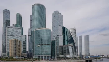 Транспортную и пешеходную связь в "Москва-Сити" планируют улучшить в этом году