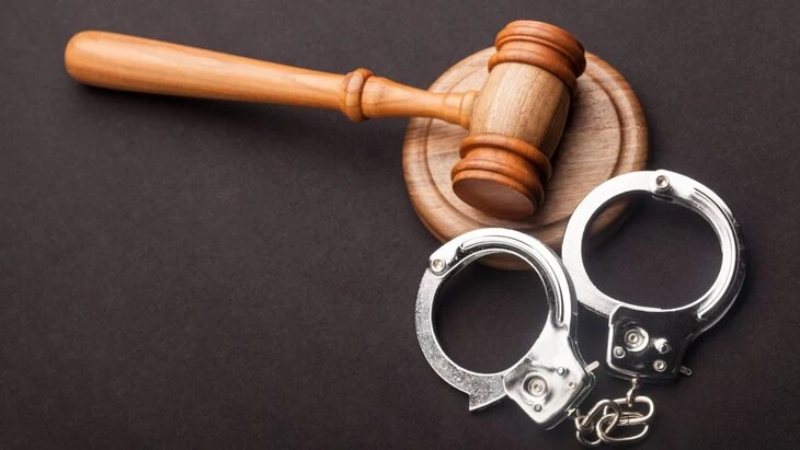 ТАСС: МВД будет добиваться ареста гендиректора "Военторга" Павлова по делу о хищениях ТАСС: МВД будет добиваться ареста гендиректора "Военторга" Павлова по делу о хищениях