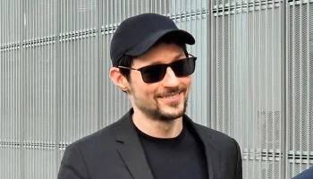 Дуров заявил о готовности выкупить украденные из Лувра драгоценности