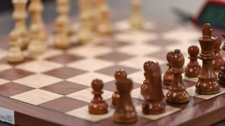 Российских шахматистов допустили к командным турнирам в нейтральном статусе Российских шахматистов допустили к командным турнирам в нейтральном статусе