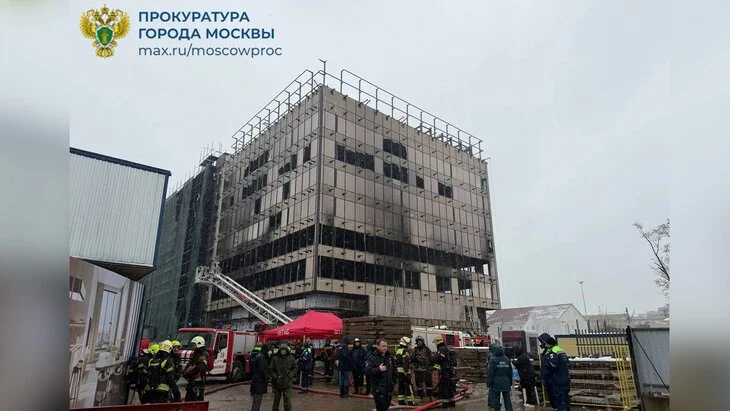 Возгорание в здании на севере Москвы возникло из-за неисполнения противопожарных норм Возгорание в здании на севере Москвы возникло из-за неисполнения противопожарных норм