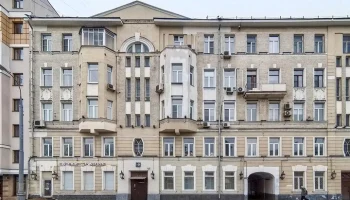 Два коммерческих помещения выставлены на торги в центре Москвы