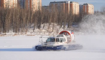 В Москве спасатели усилили контроль безопасности на реках и водоемах из-за оттепели