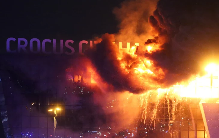 Подозреваемых в совершении теракта в «Крокусе» доставили в столичный СК Подозреваемых в совершении теракта в «Крокусе» доставили в столичный СК