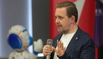 Александр Асафов рассказал школьникам о том, как в Москве готовят кадры для космонавтики