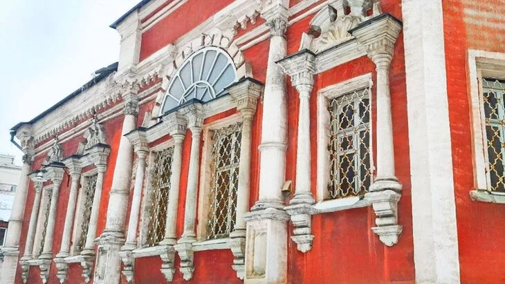 Реставраторы обнаружили ценные предметы в Введенской церкви Реставраторы обнаружили ценные предметы в Введенской церкви