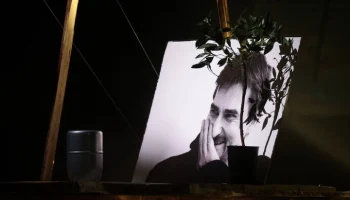 Прощание с Юрием Бутусовым прошло в Театре имени Пушкина