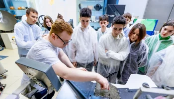 Московские вузы провели предпрофессиональные каникулы для школьников